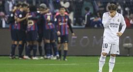 皇马争抢！德甲22岁法国后卫卢克巴成转会焦点